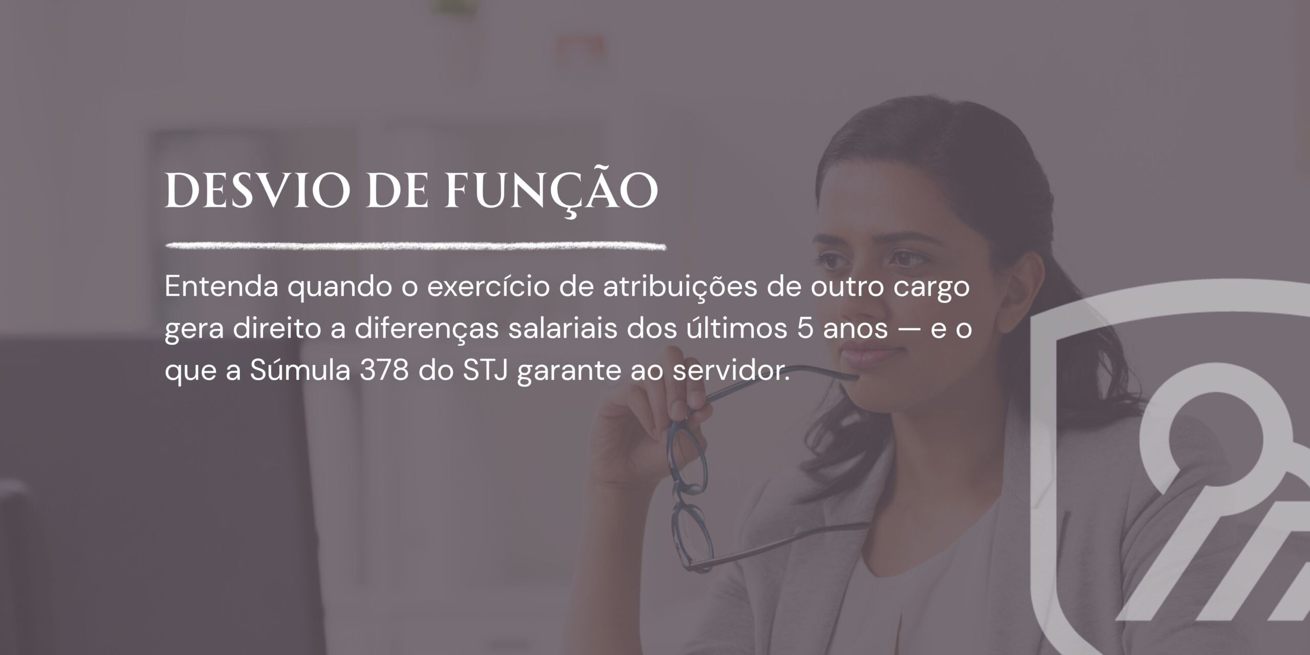Advogado especialista em servidor público analisando caso de desvio de função em Porto Alegre